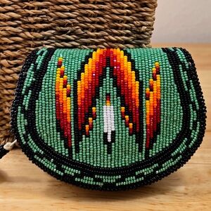 Genuine Native American Hand-Made Beaded Coin Purse Eagle Feather Design NEW!